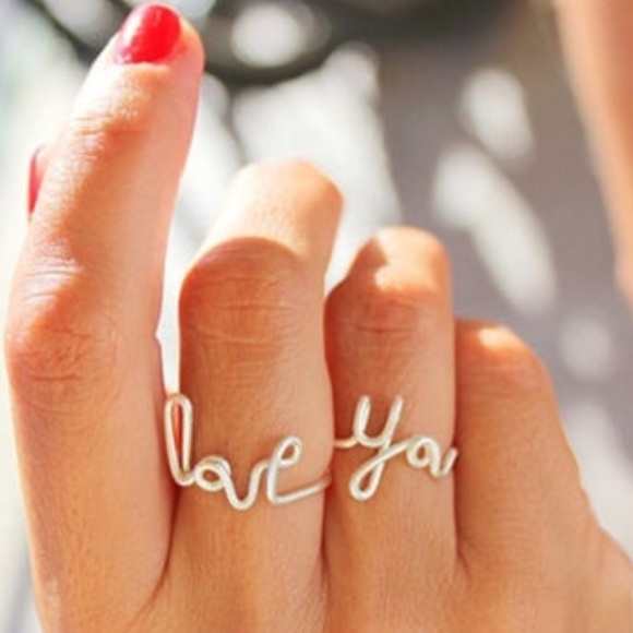 Jewelry - “Love You” ring set